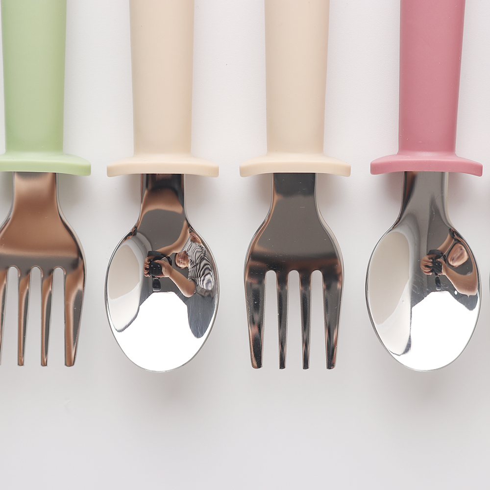 Set Sendok & Garpu Silikon Gag - Baby Food Utensils Set ulasan dan harga