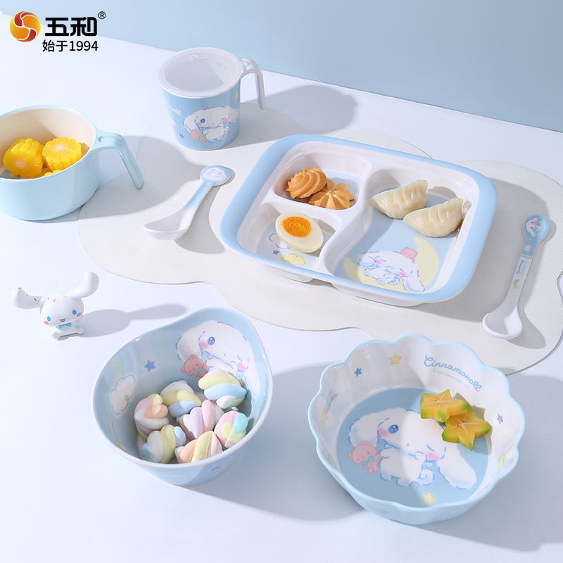 Perlengkapan Makan Sanrio Anti - Baby Food Dinner ulasan dan harga
